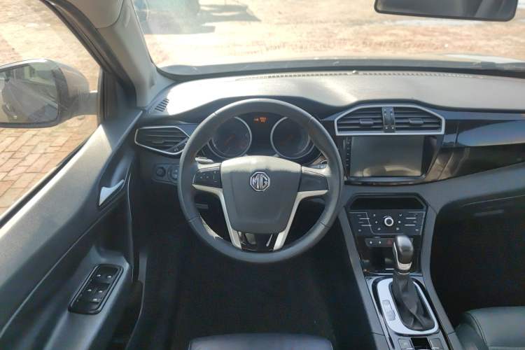 Used MG GS 2015 2.0TGI TST Luxury Edition Steering Wheel