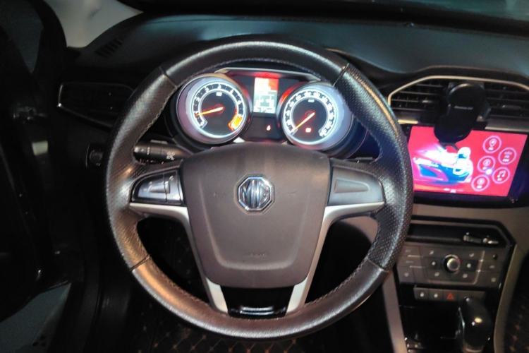 Used MG GS 2015 1.5TGI TST Luxury Edition Steering Wheel