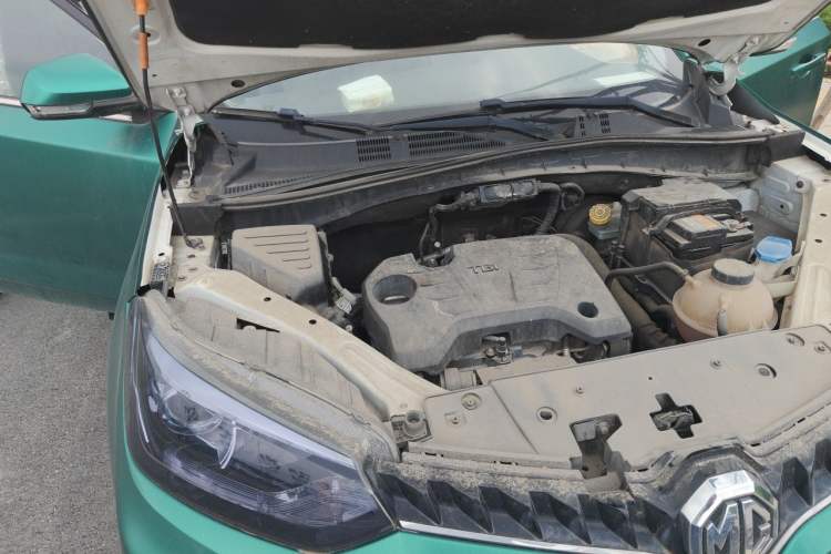 Used MG GS 2015 1.5TGI TST Luxury Edition Engine Bay Right