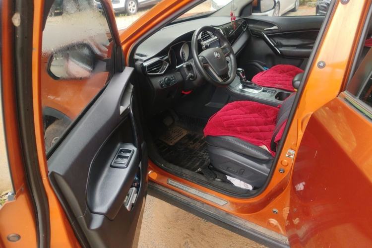 Used MG GS 2015 1.5TGI TST Luxury Edition Driver Seat