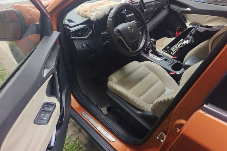 Used MG GS 2015 2.0TGI TST Luxury Edition Driver Seat