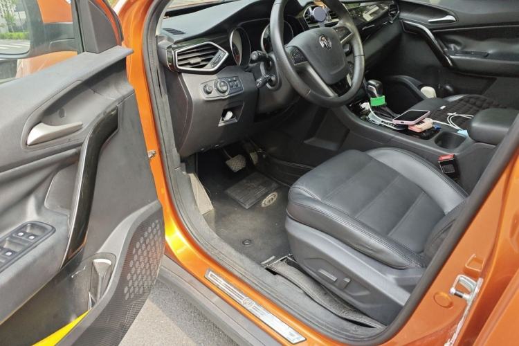 Used MG GS 2015 1.5TGI TST Luxury Edition Driver Seat