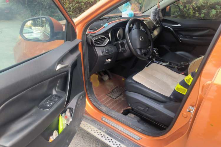 Used MG GS 2015 1.5TGI TST Luxury Edition Driver Seat