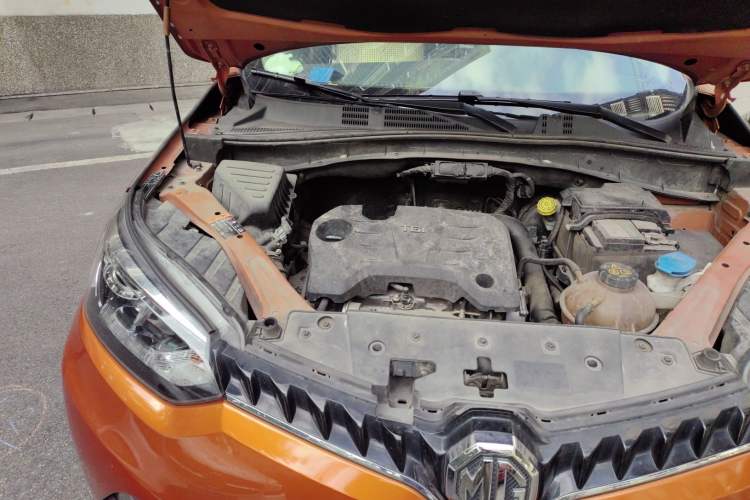 Used MG GS 2015 1.5TGI TST Luxury Edition Engine Bay Right
