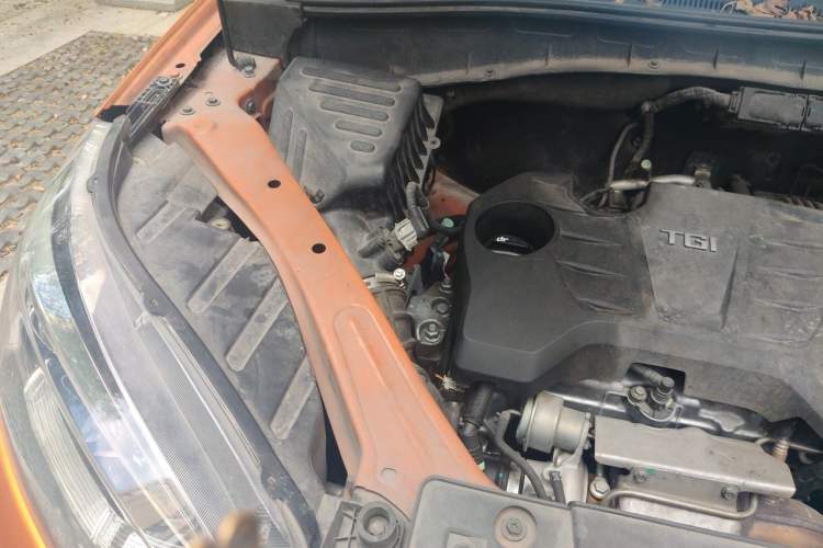 Used MG GS 2015 1.5TGI TST Luxury Edition Engine Bay Right