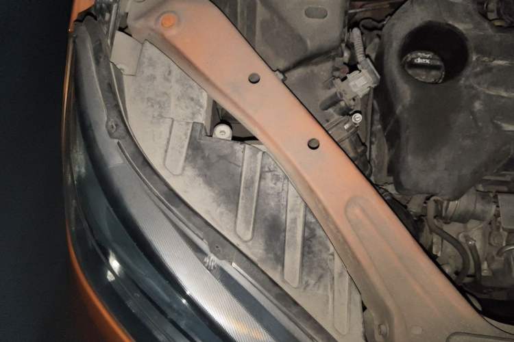 Used MG GS 2015 1.5TGI TST Luxury Edition Engine Bay Right
