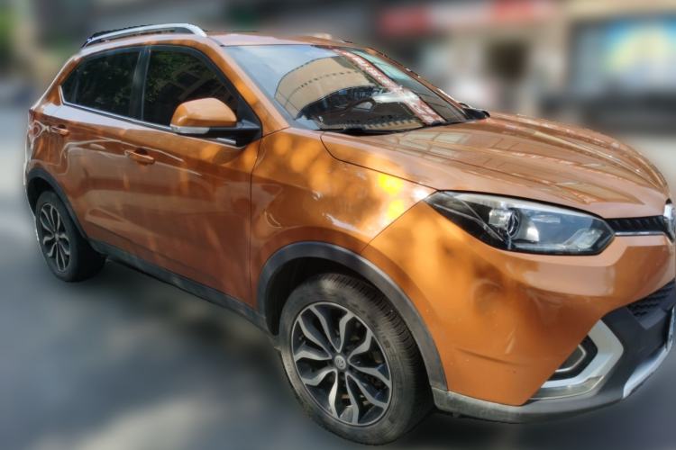 Used MG GS 2015 1.5TGI TST Luxury Edition Front Right 45 Deg