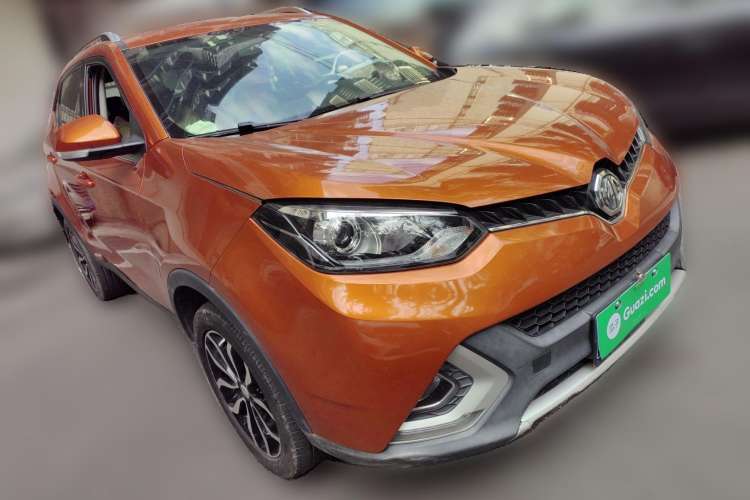 Used MG GS 2015 1.5TGI TST Luxury Edition Front Right 45 Deg