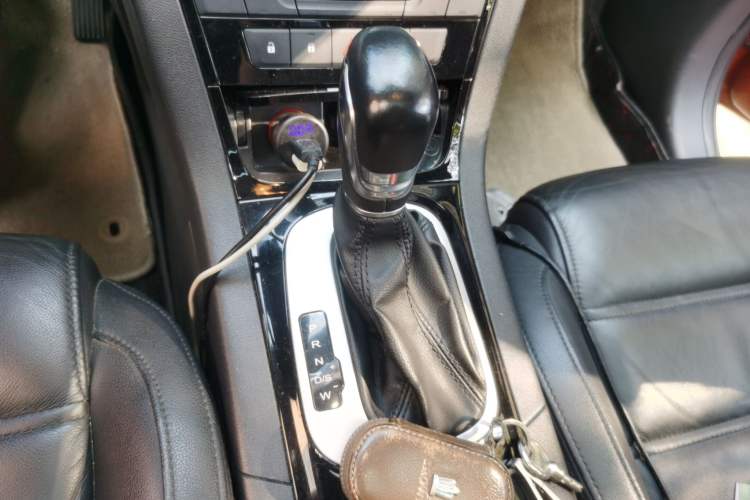 Used MG GS 2015 1.5TGI TST Luxury Edition Gear Lever