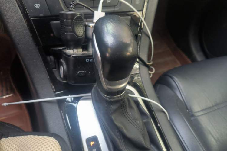 Used MG GS 2015 1.5TGI TST Luxury Edition Gear Lever