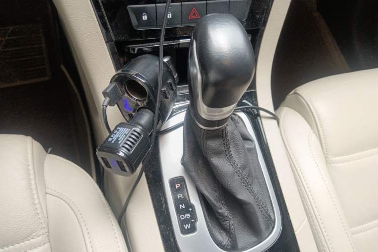 Used MG GS 2015 1.5TGI TST Luxury Edition Gear Lever
