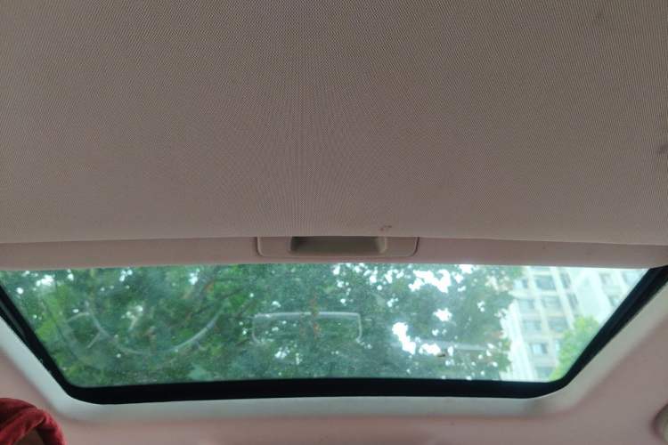 Used MG GS 2015 1.5TGI TST Luxury Edition Headliner