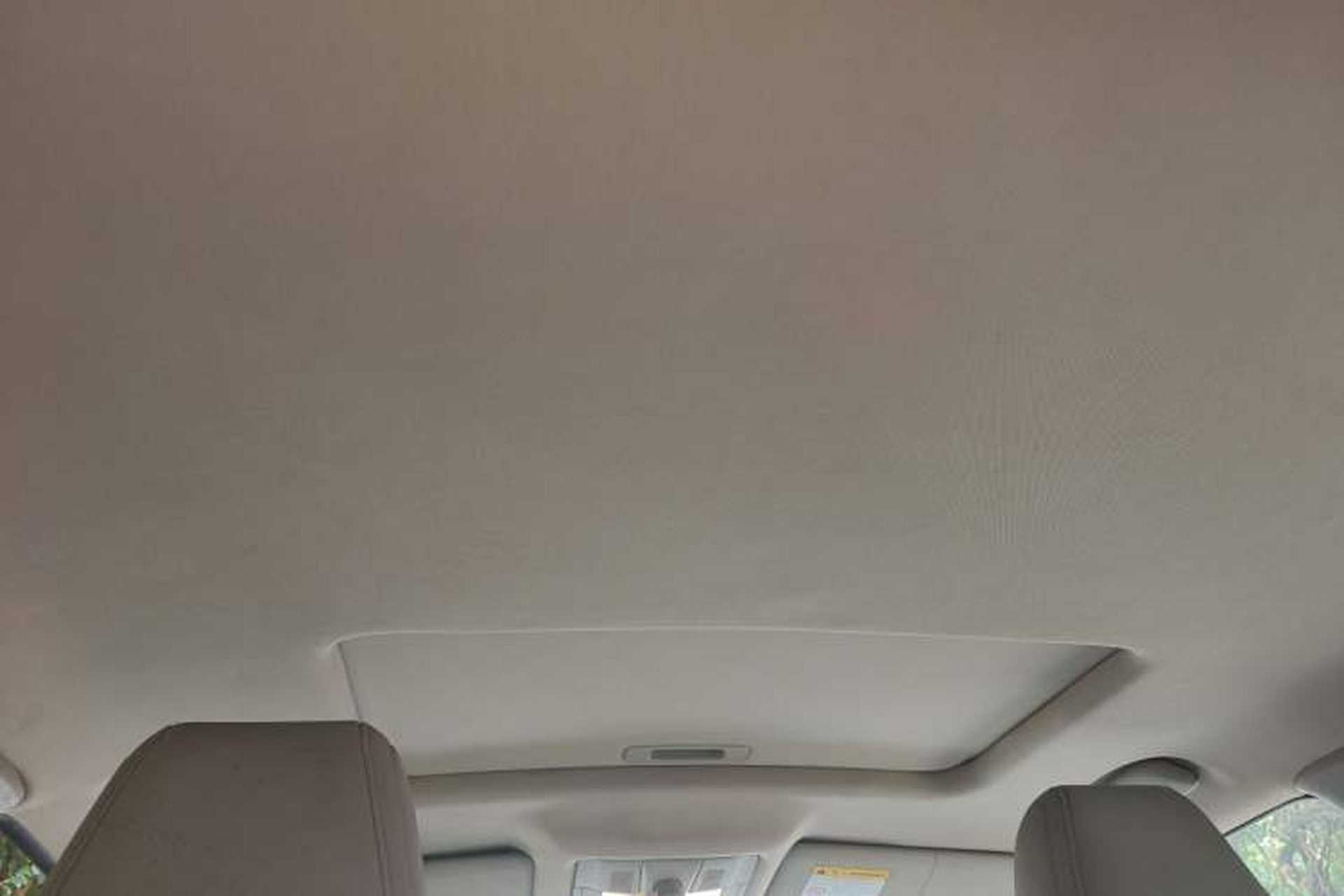 Used MG GS 2015 2.0TGI TST Luxury Edition Headliner