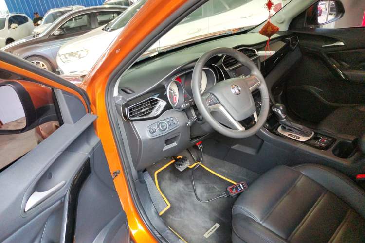 Used MG GS 2015 1.5TGI TST Luxury Edition Interior 3