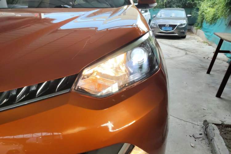 Used MG GS 2015 1.5TGI TST Luxury Edition Left Front Headlight