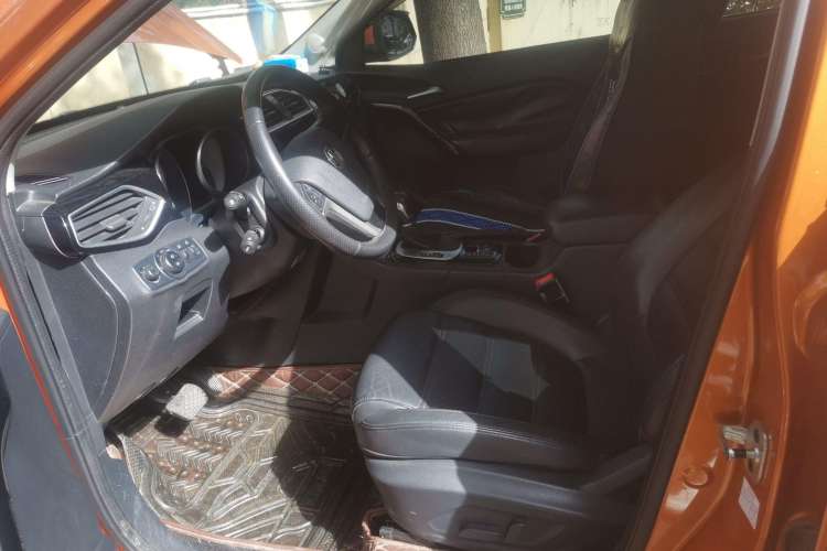 Used MG GS 2015 2.0TGI TST Luxury Edition Left Front Seat