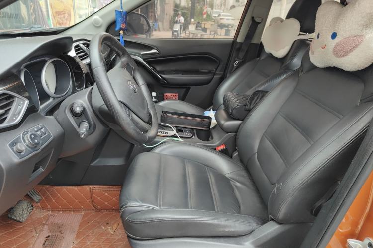 Used MG GS 2015 1.5TGI TST Luxury Edition Left Front Seat