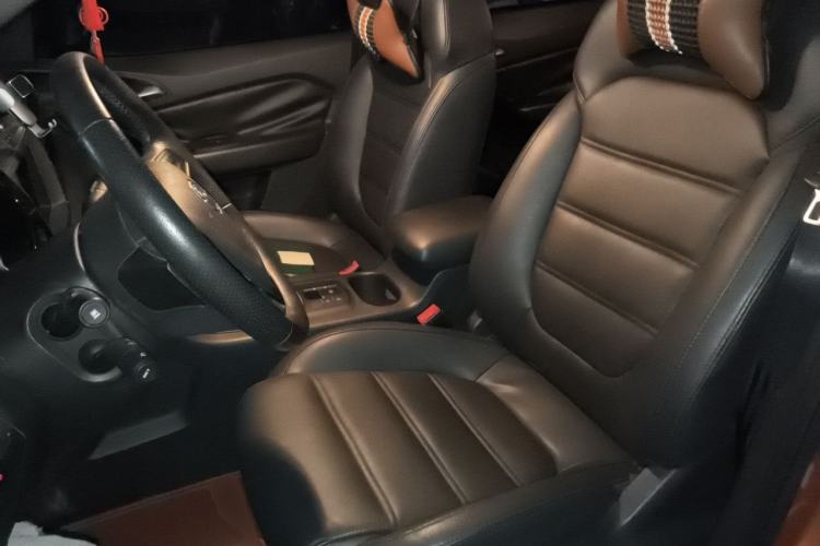 Used MG GS 2015 1.5TGI TST Luxury Edition Left Front Seat