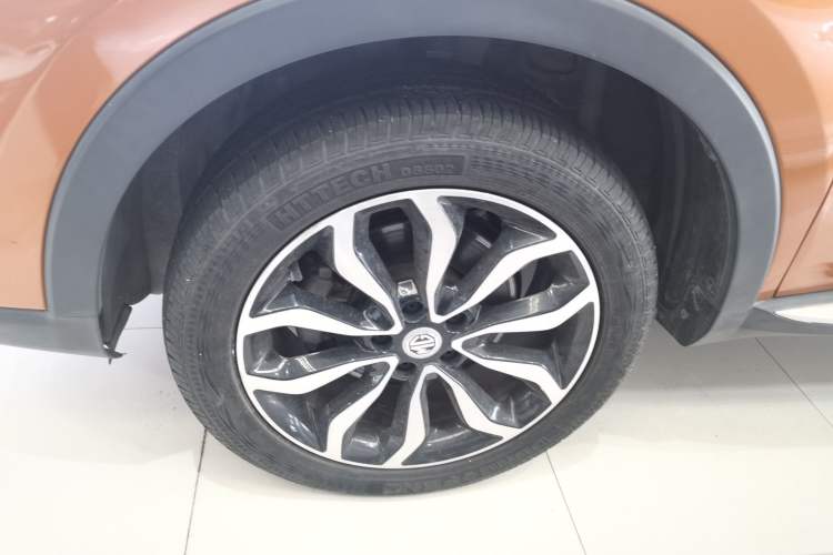 Used MG GS 2015 2.0TGI TST Luxury Edition Left Front Wheel Hub