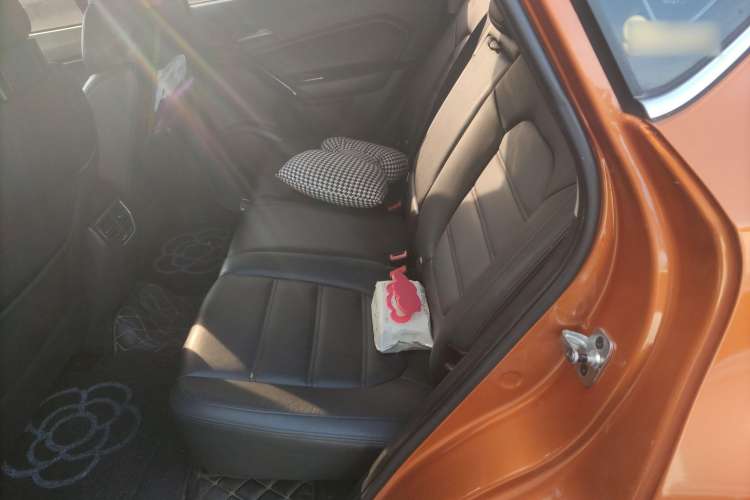 Used MG GS 2015 2.0TGI TST Four-Wheel Drive Flagship Edition Left Rear Seat