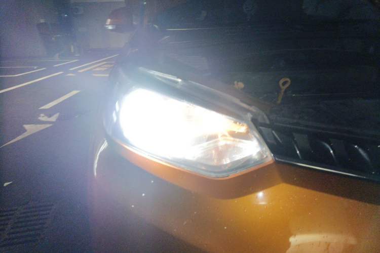 Used MG GS 2015 2.0TGI TST Luxury Edition Right Front Headlight