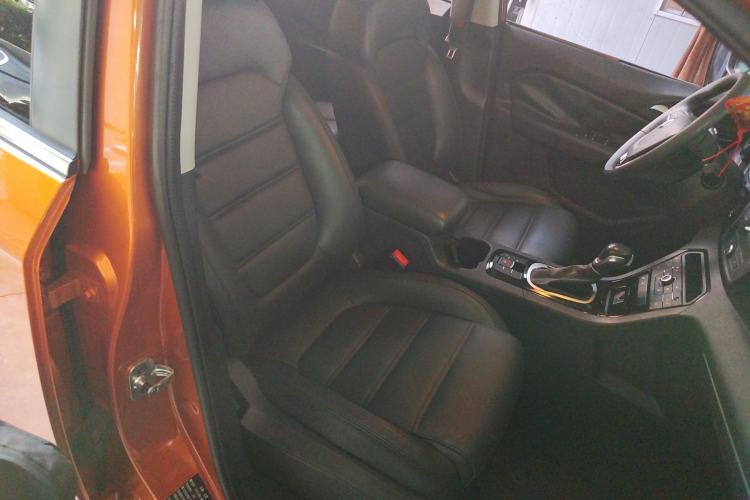 Used MG GS 2015 1.5TGI TST Luxury Edition Right Front Seat