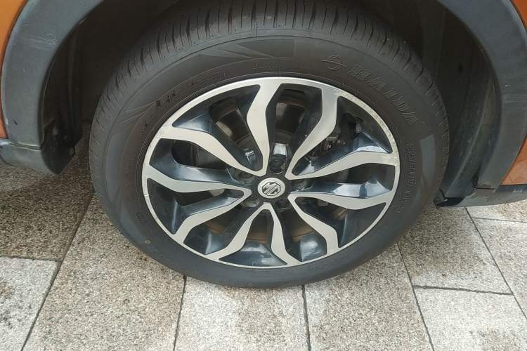 Used MG GS 2015 2.0TGI TST Four-Wheel Drive Flagship Edition Right Front Wheel Hub