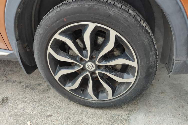 Used MG GS 2015 1.5TGI TST Luxury Edition Right Front Wheel Hub
