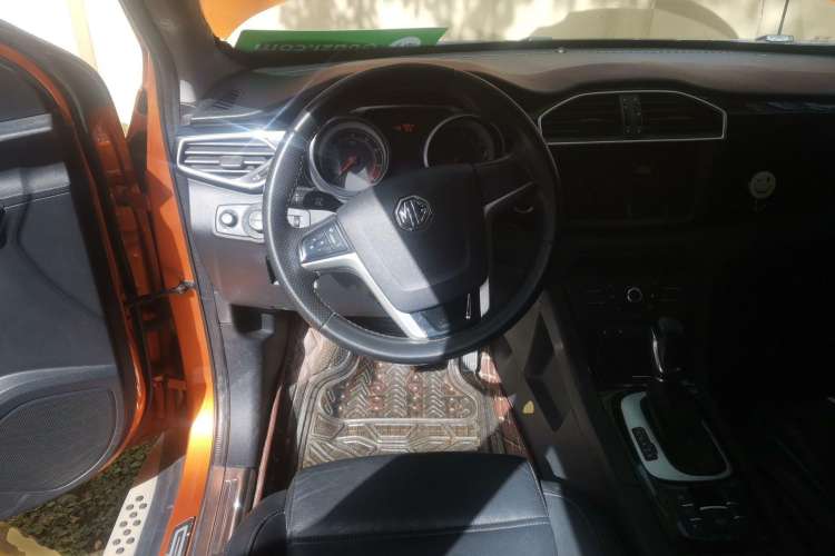 Used MG GS 2015 2.0TGI TST Luxury Edition Steering Wheel