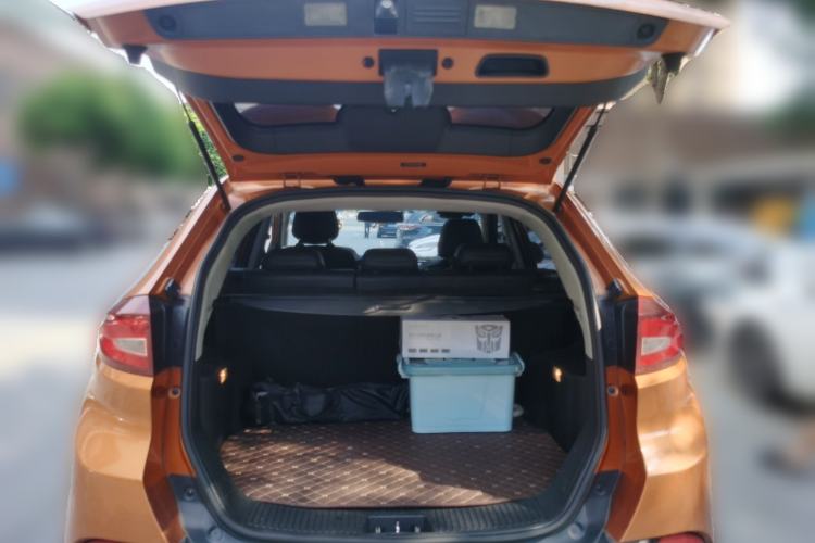 Used MG GS 2015 1.5TGI TST Luxury Edition Trunk