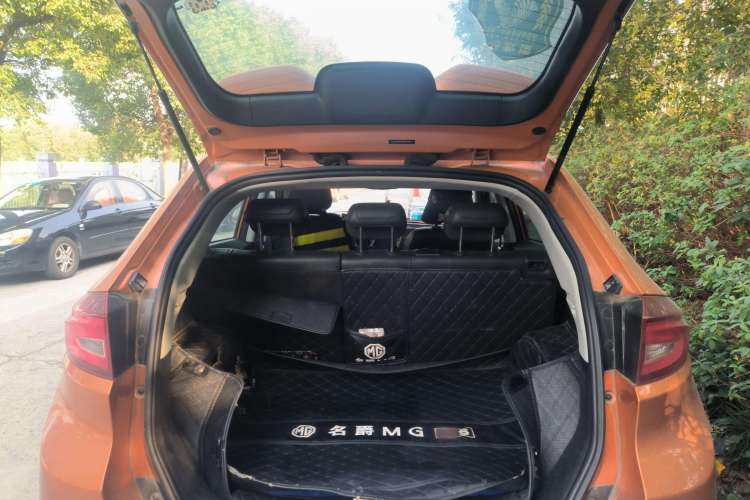 Used MG GS 2015 1.5TGI TST Luxury Edition Trunk