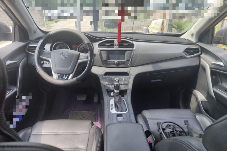 Used MG GS 2015 1.5TGI TST Elite Edition Center Console