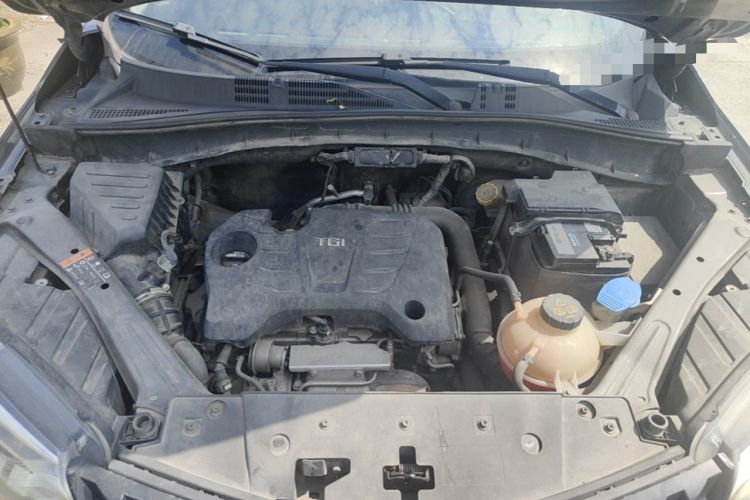 Used MG GS 2015 1.5TGI TST Elite Edition Engine Bay