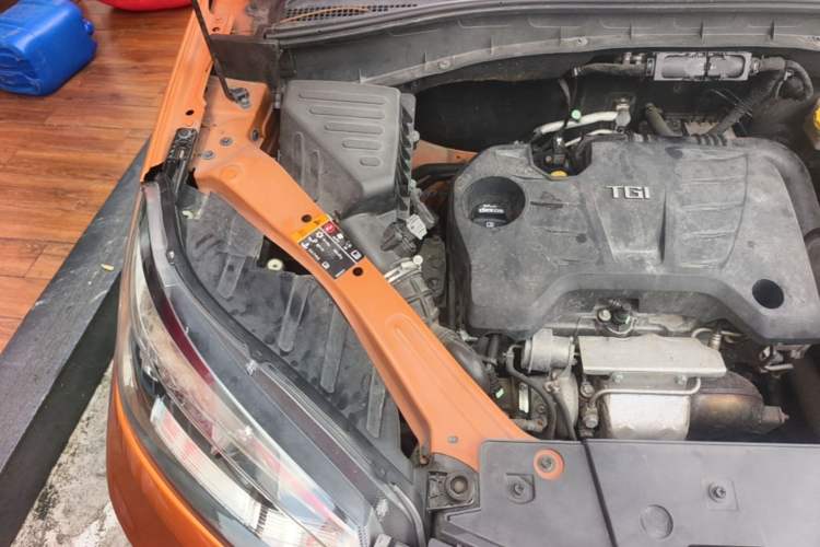 Used MG GS 2015 1.5TGI TST Luxury Edition Engine Bay Right