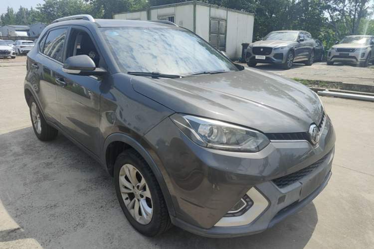 Used MG GS 2015 1.5TGI TST Elite Edition Front Right 45 Deg