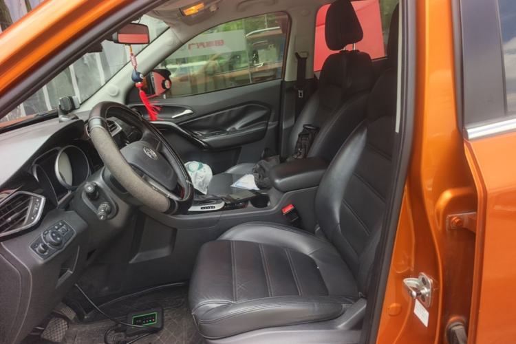Used MG GS 2015 1.5TGI TST Luxury Edition Left Front Seat