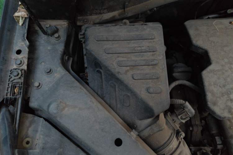 Used MG GS 2015 2.0TGI TST Luxury Edition Engine Bay Right