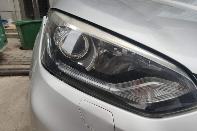 Used MG GS 2015 2.0TGI TST Four-Wheel Drive Flagship Edition Exterior 6