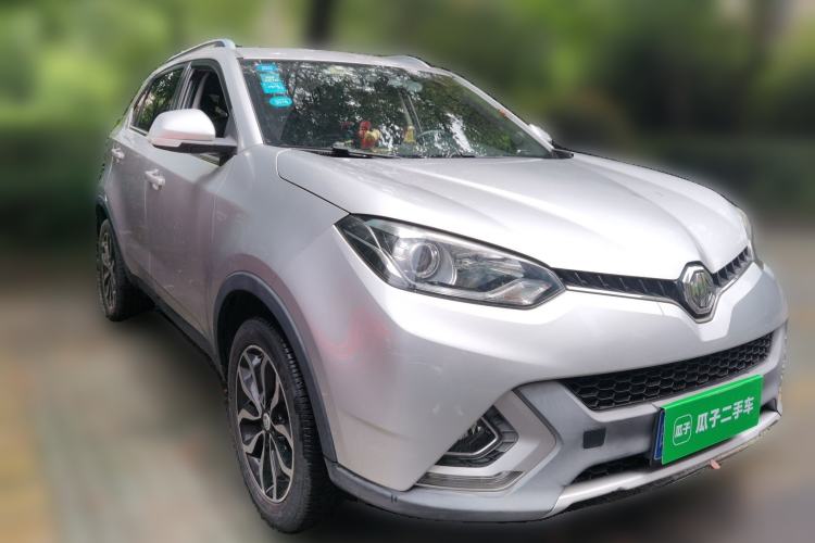 Used MG GS 2015 1.5TGI TST Luxury Edition Front Right 45 Deg