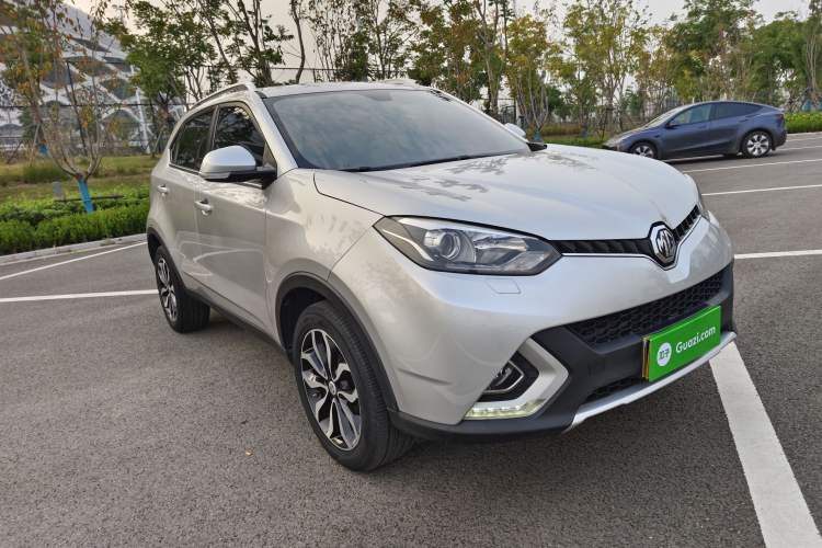 Used MG GS 2015 2.0TGI TST Four-Wheel Drive Flagship Edition Front Right 45 Deg