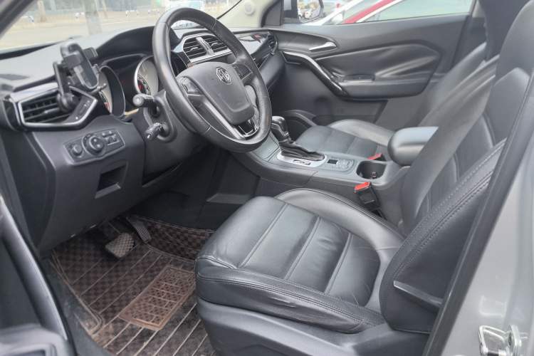 Used MG GS 2015 1.5TGI TST Luxury Edition Left Front Seat