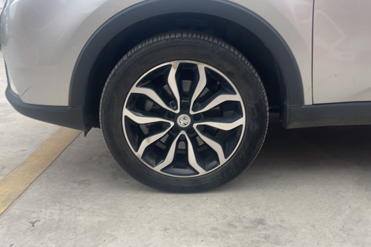 Used MG GS 2015 2.0TGI TST Luxury Edition Left Front Wheel Hub