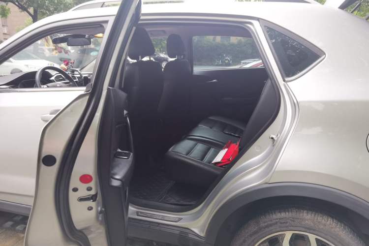 Used MG GS 2015 1.5TGI TST Luxury Edition Left Rear Seat