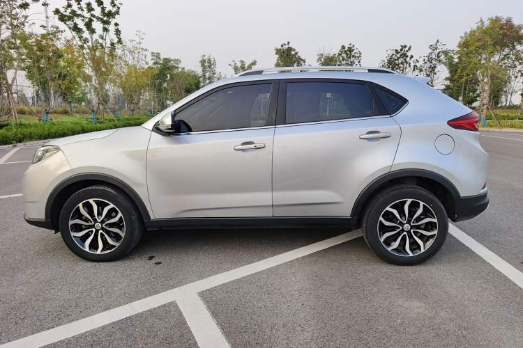 Used MG GS 2015 2.0TGI TST Four-Wheel Drive Flagship Edition Left Side