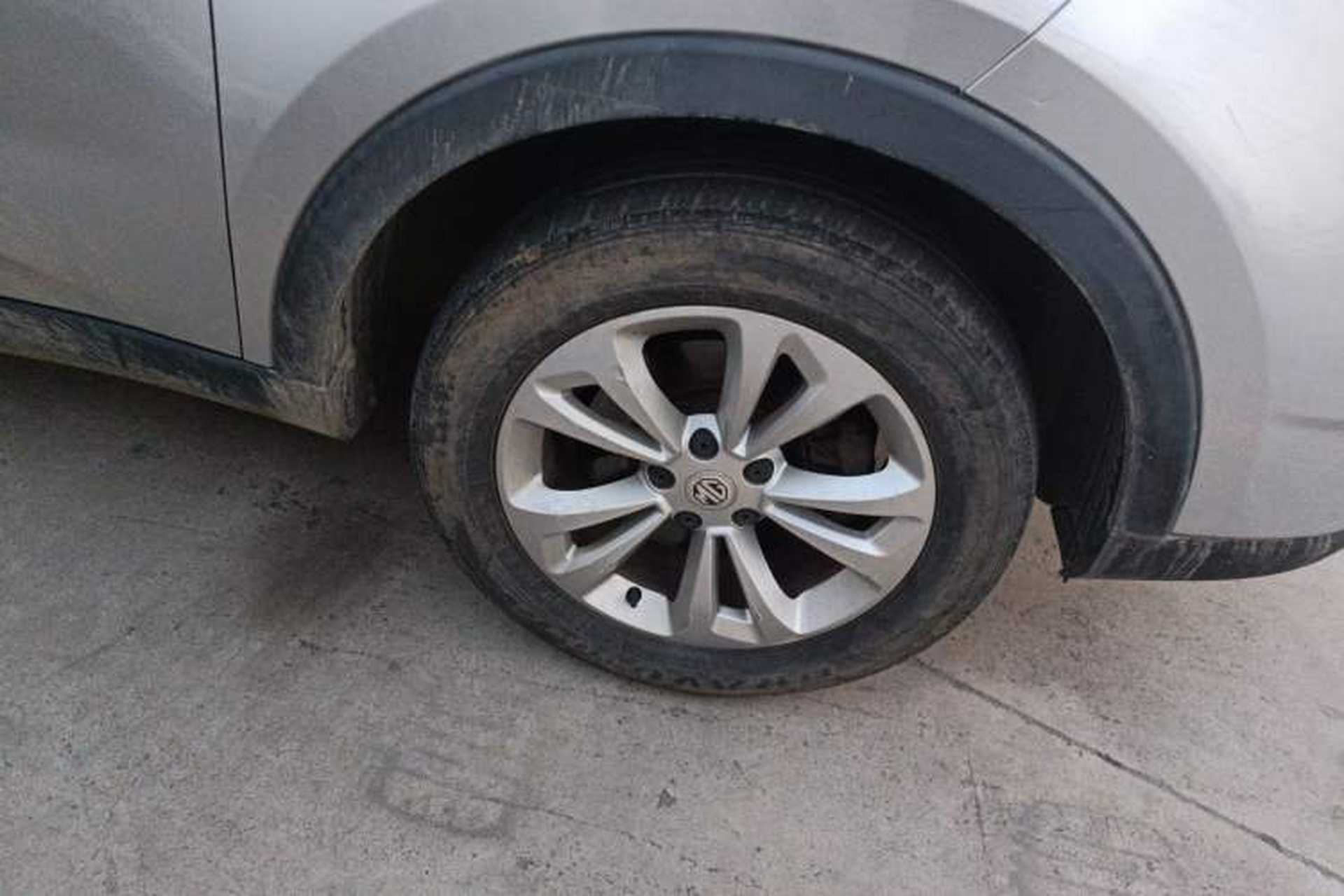 Used MG GS 2015 1.5TGI Manual Elite Edition Right Front Wheel Hub