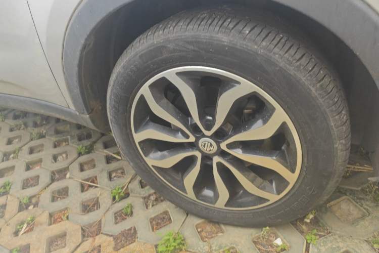 Used MG GS 2015 2.0TGI TST Four-Wheel Drive Flagship Edition Right Front Wheel Hub