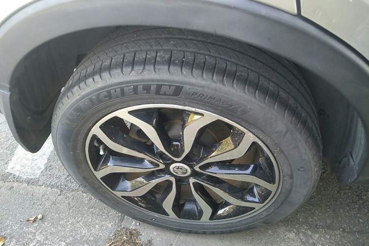 Used MG GS 2015 2.0TGI TST Luxury Edition Right Rear Wheel Hub