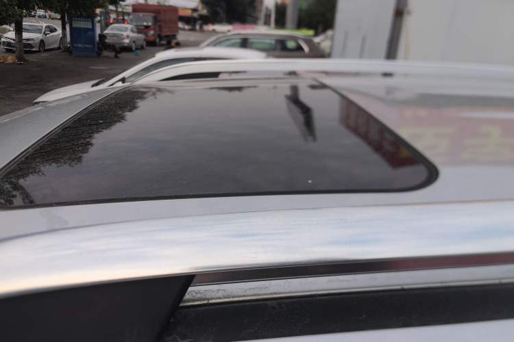 Used MG GS 2015 1.5TGI TST Luxury Edition Roof