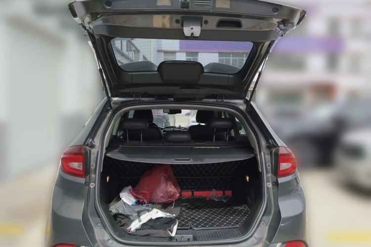 Used MG GS 2015 2.0TGI TST Four-Wheel Drive Flagship Edition Trunk