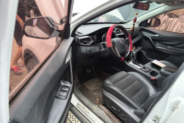Used MG GS 2015 2.0TGI TST Luxury Edition Driver Seat